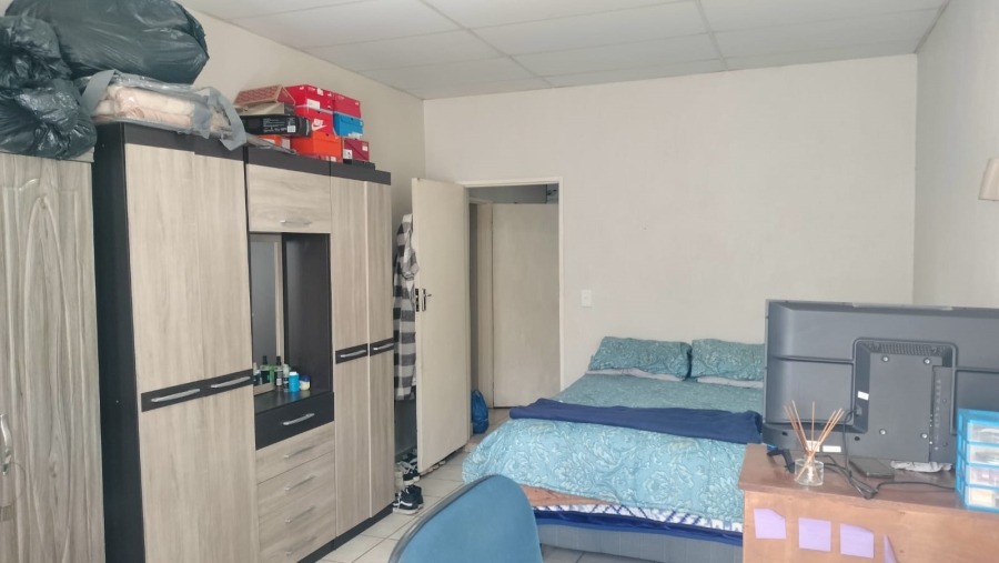 5 Bedroom Property for Sale in Navalsig Free State